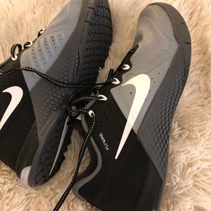 Nike Shoes - Nike metcon 2 shoes Nike Shoes - Nike metcon 2 shoes